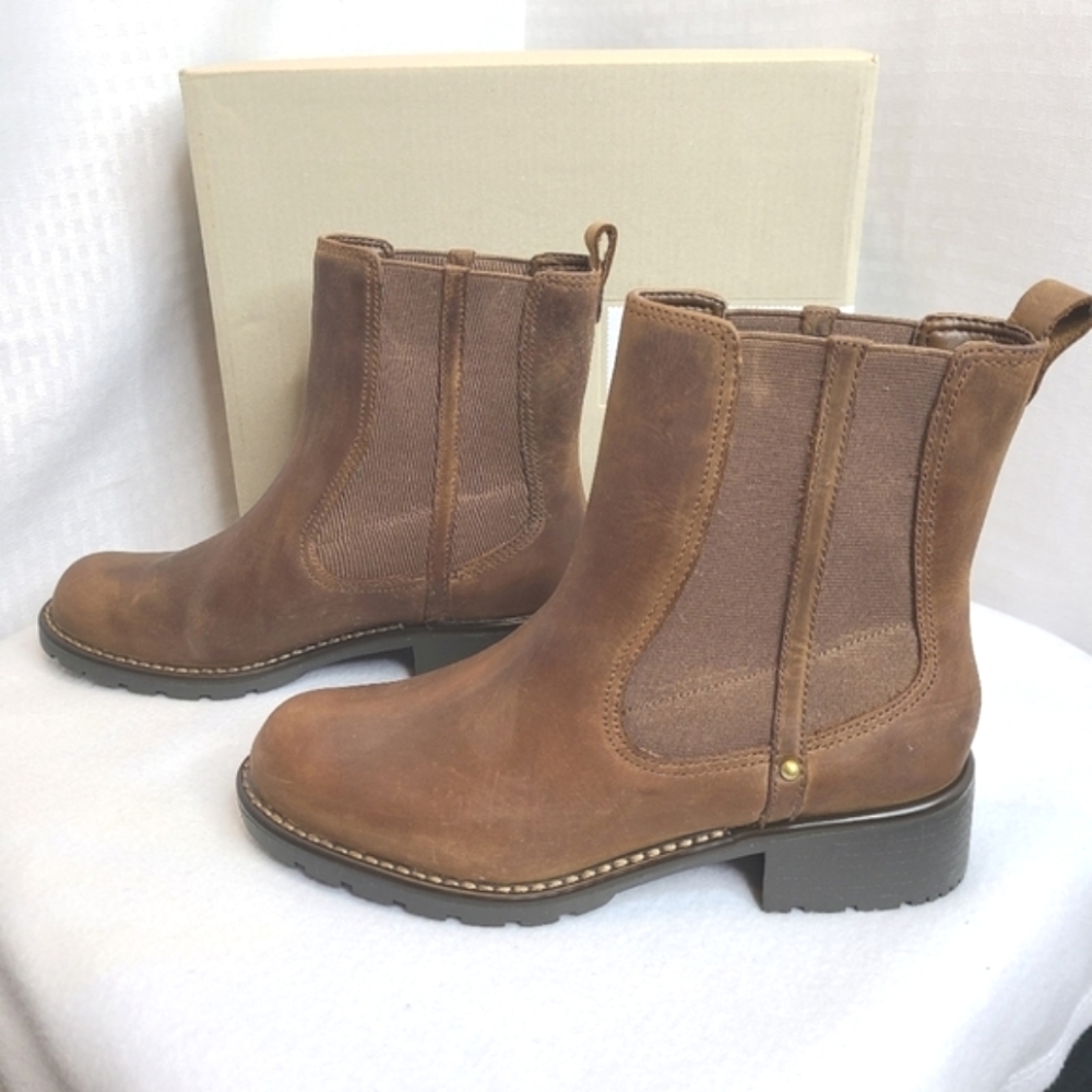 Clarks Leather Boots Orinoco Club Ankle Booties 6 NWOT